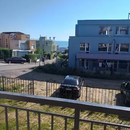 Апартаменты студио сони 2 *